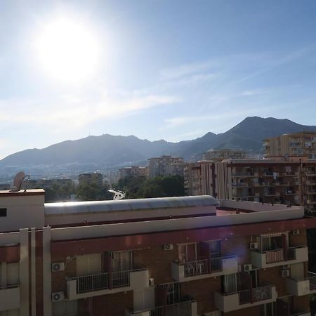 בנאלמדנה Apartamento 1 Dormitorio Con Vistas Edificio Jupiter מראה חיצוני תמונה