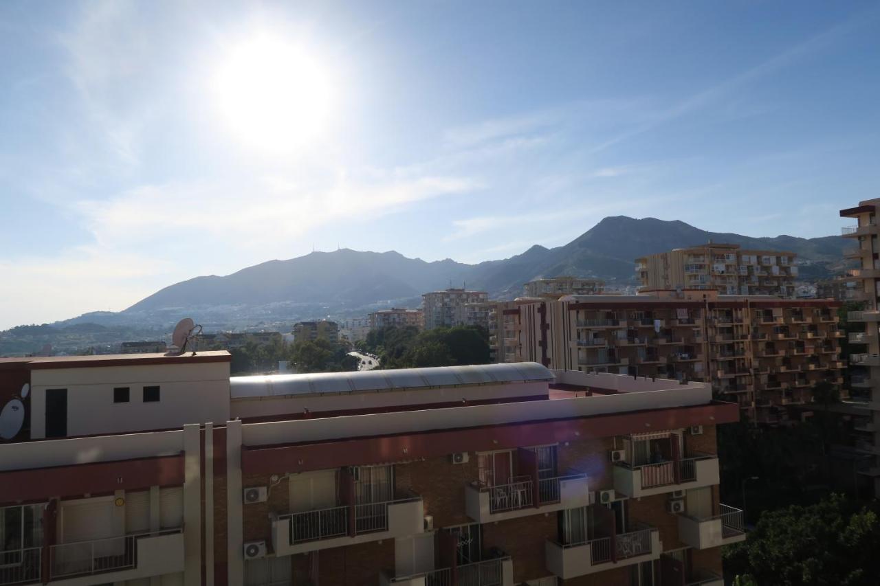 בנאלמדנה Apartamento 1 Dormitorio Con Vistas Edificio Jupiter מראה חיצוני תמונה