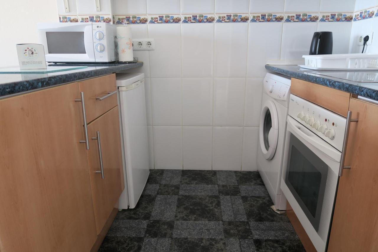 בנאלמדנה Apartamento 1 Dormitorio Con Vistas Edificio Jupiter מראה חיצוני תמונה
